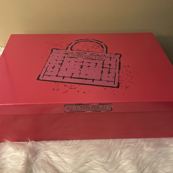 NIB Steve Madden Pink (Bniko) Gift Set - Christmas Gift 🎁 - Picture 14 of 15